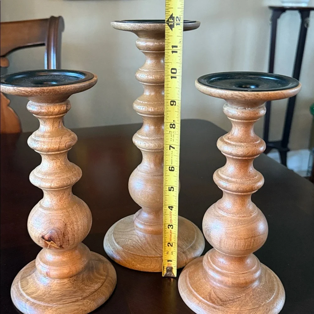 Ashland stylish candle